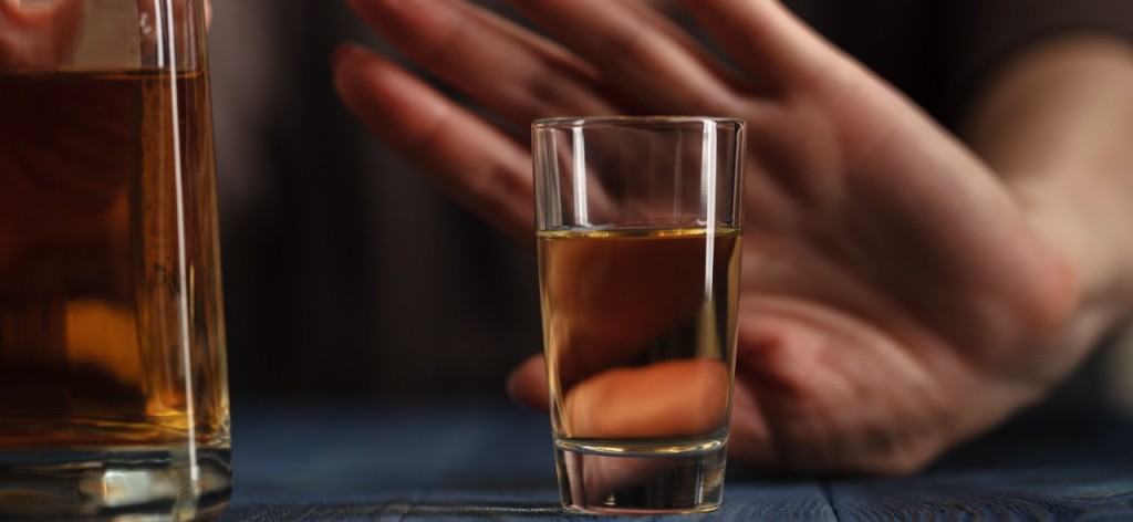 Urgente! Intoxicação por metanol: Brasil em alerta após aumento alarmante de casos