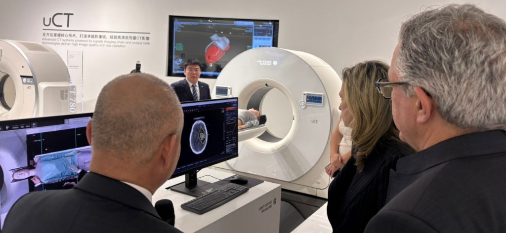 Padilha Choca o Mundo! Visita Hospital Inteligente na China e Anuncia Mega Parceria na Saúde
