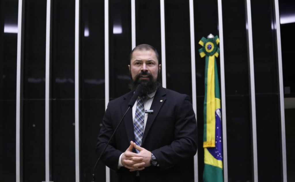 Urgente! Comissão Debaterá Penas de Facções Criminosas: O Que Isso Significa?