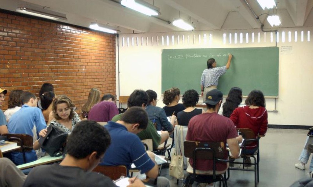 Fies 2026: saiba como acompanhar a lista de espera